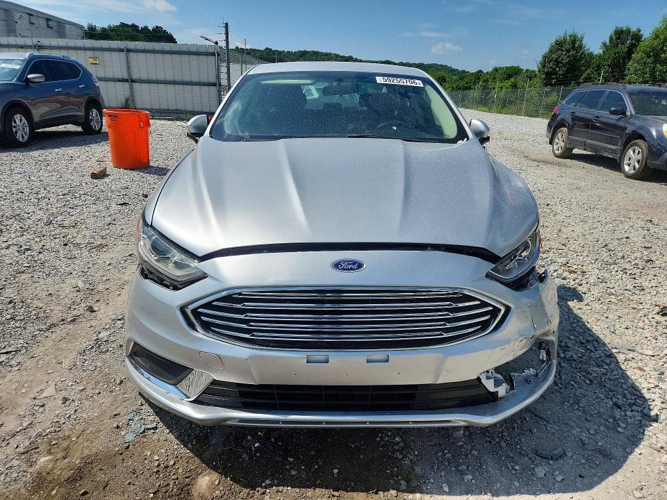 2017 FORD FUSION SE 5
