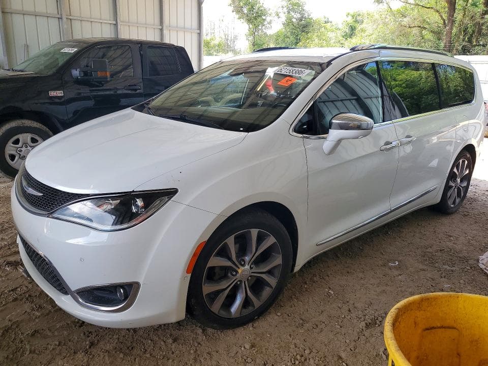 2017 CHRYSLER PACIFICA LIMITED - 1