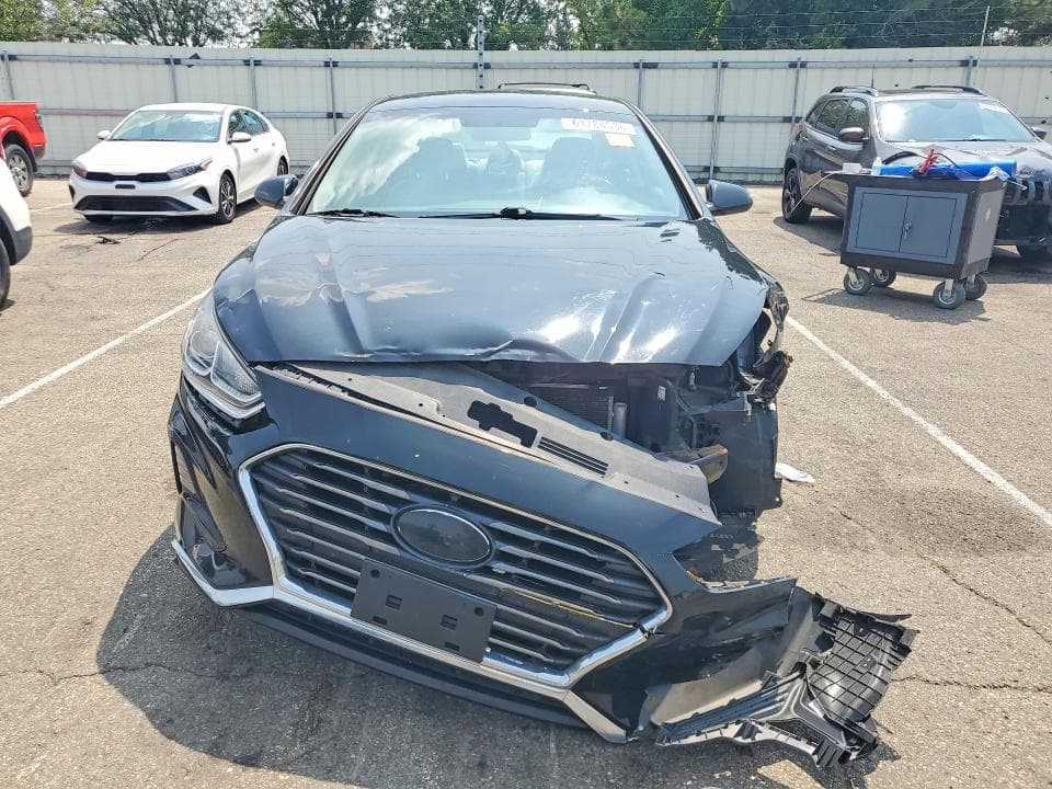 2019 HYUNDAI SONATA SE 5