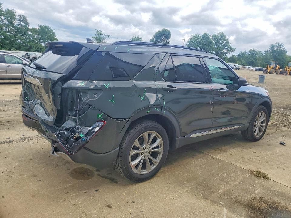 2022 FORD EXPLORER XLT 3