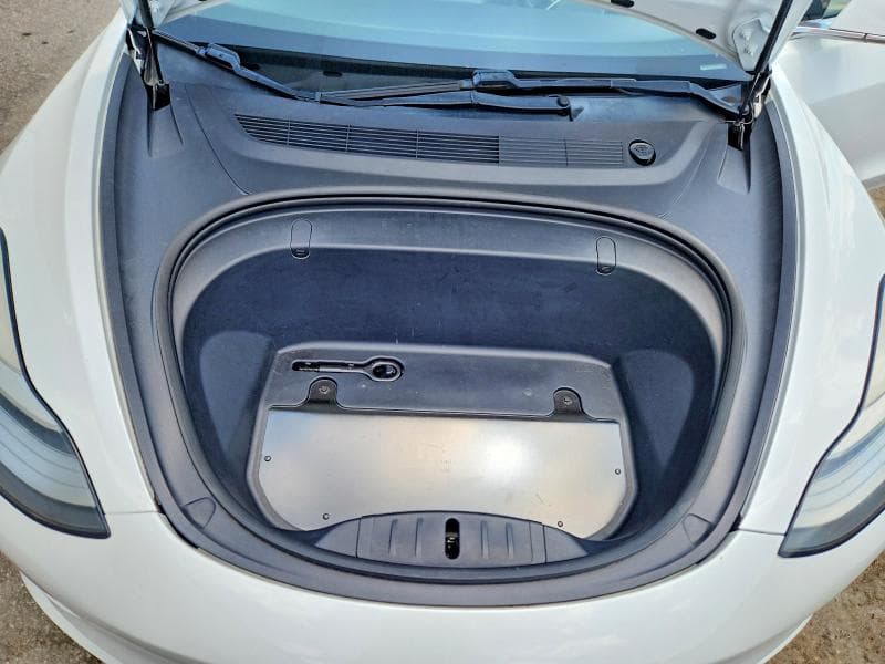 2018 TESLA MODEL 3 11