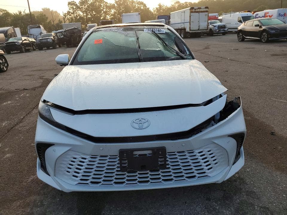 2025 TOYOTA CAMRY XSE 5