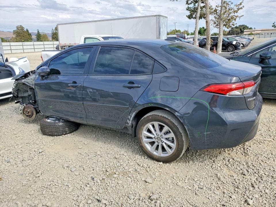 2026 TOYOTA COROLLA HYBRID LE 2