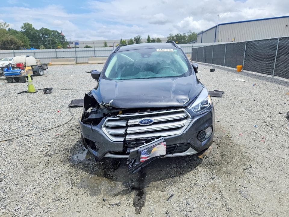 2018 FORD ESCAPE SEL 5