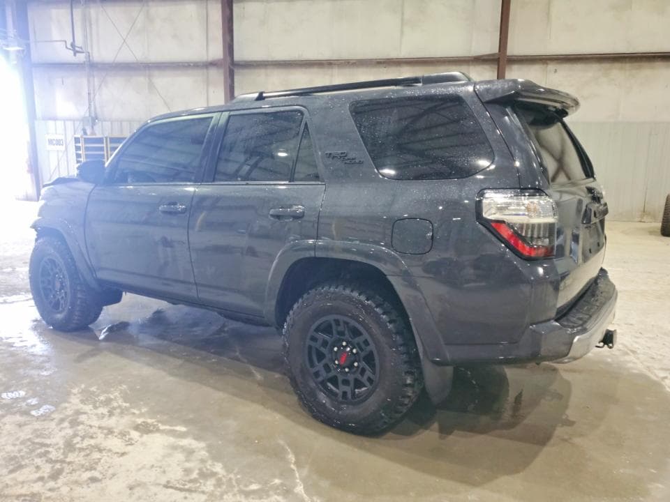 2024 TOYOTA 4RUNNER TRD OFF-ROAD PREMIUM 2