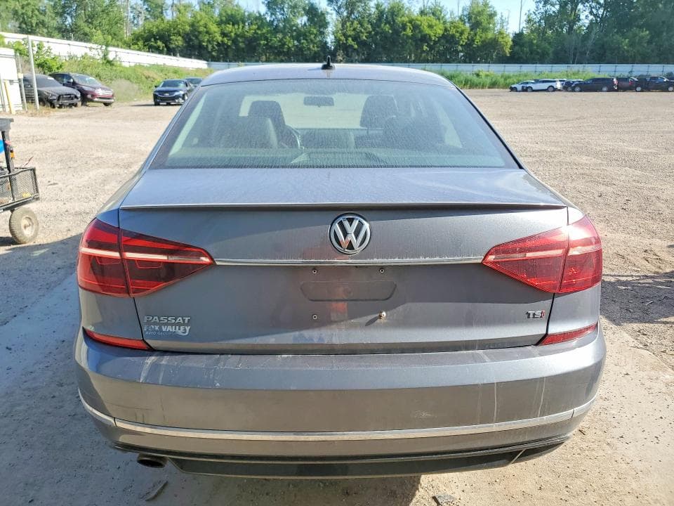 2017 VOLKSWAGEN PASSAT R-LINE 6