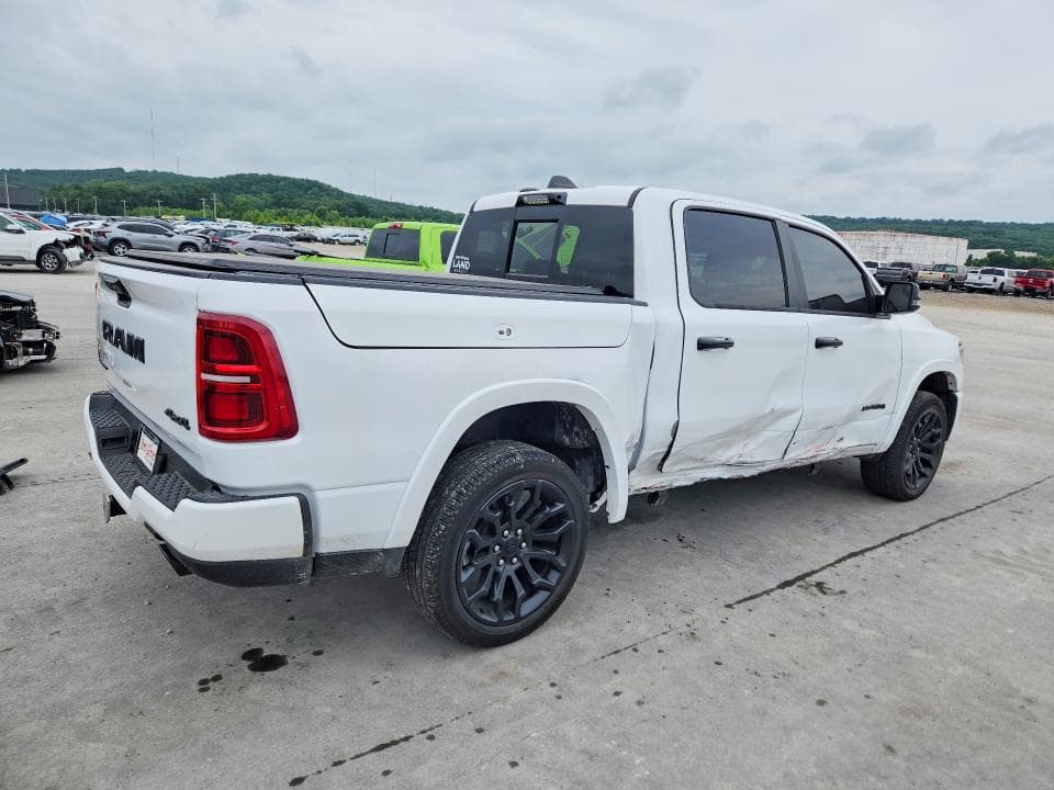 2025 RAM 1500 LIMITED 3