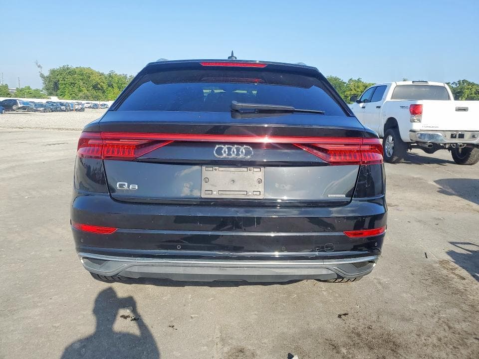 2019 AUDI Q8 PREMIUM 6