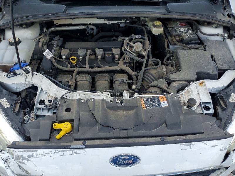 2017 FORD FOCUS SE 11