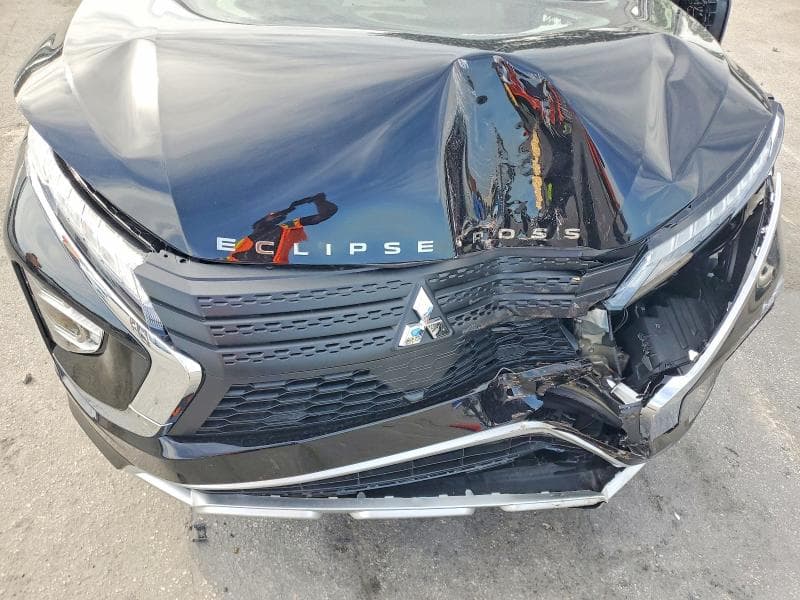 2026 MITSUBISHI ECLIPSE CROSS SE 12
