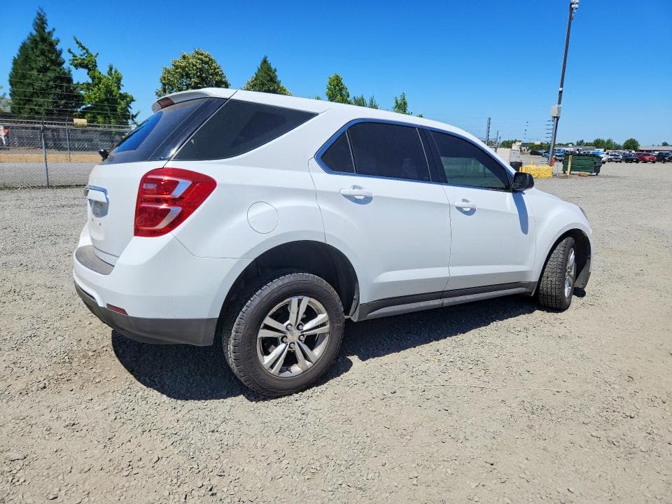 2017 CHEVROLET EQUINOX LS 3