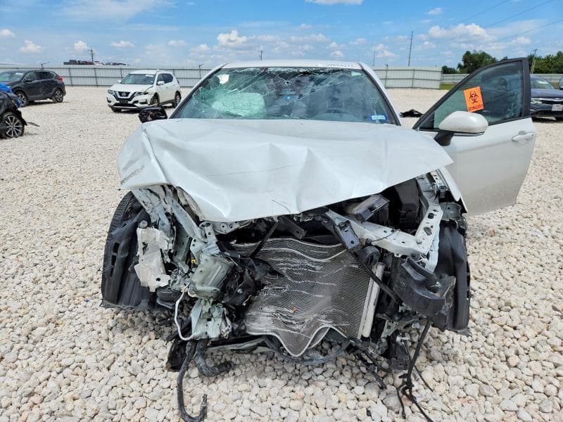 2025 TOYOTA CAMRY XSE 11
