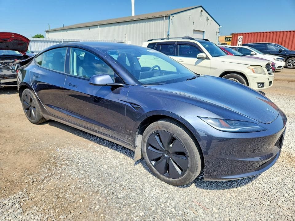 2024 TESLA MODEL 3 4
