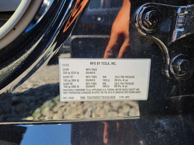 2025 TESLA MODEL Y 13