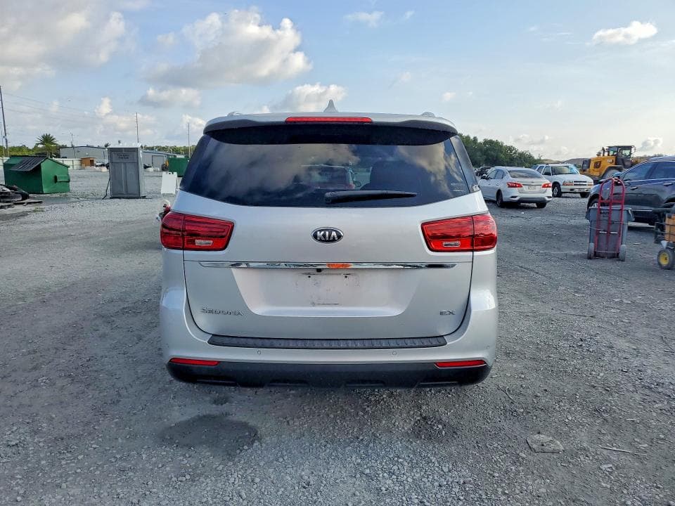 2020 KIA SEDONA EX 6