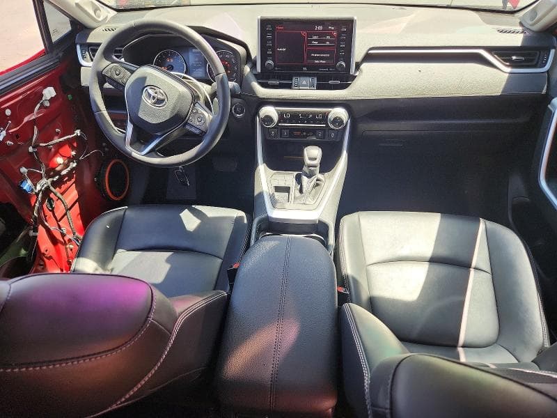 2021 TOYOTA RAV4 XLE PREMIUM 8
