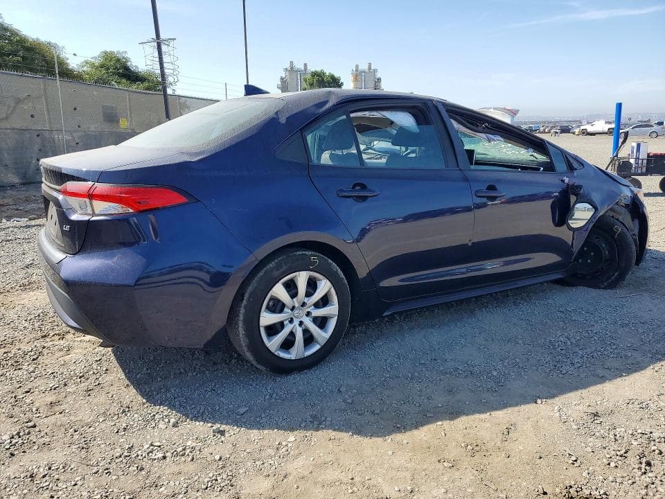 2021 TOYOTA COROLLA LE 3