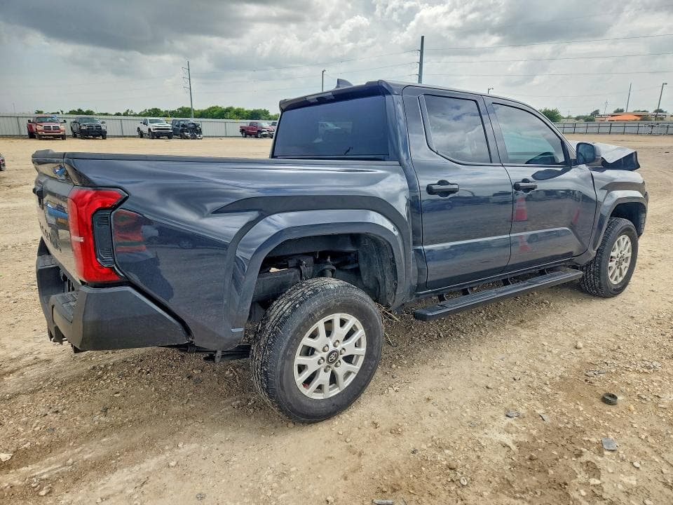 2025 TOYOTA TACOMA SR 3