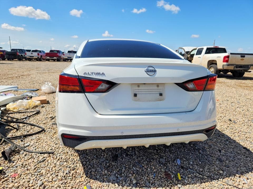 2023 NISSAN ALTIMA S 6