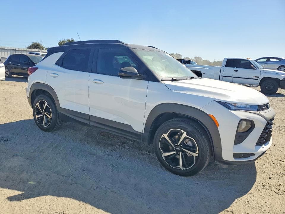 2023 CHEVROLET TRAILBLAZER RS 4