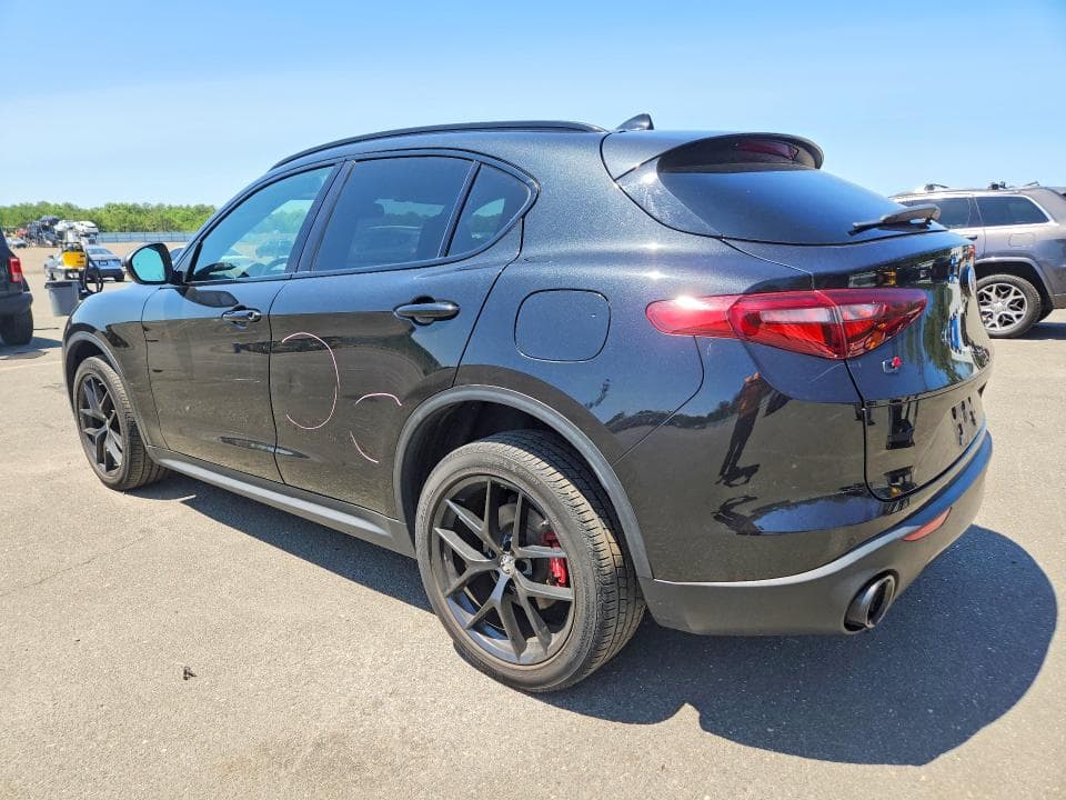 2019 ALFA ROMEO STELVIO TI 2
