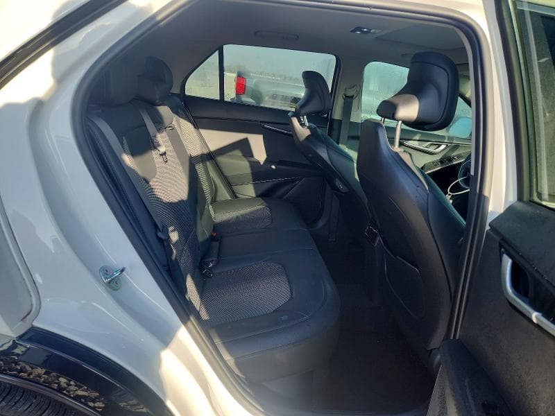 2024 KIA NIRO EX 10