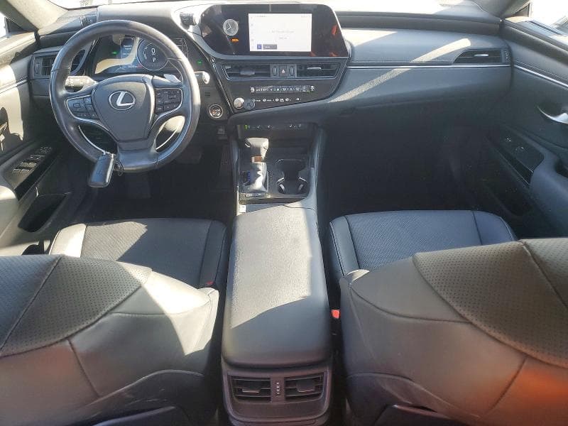 2024 LEXUS ES 300H BASE 8