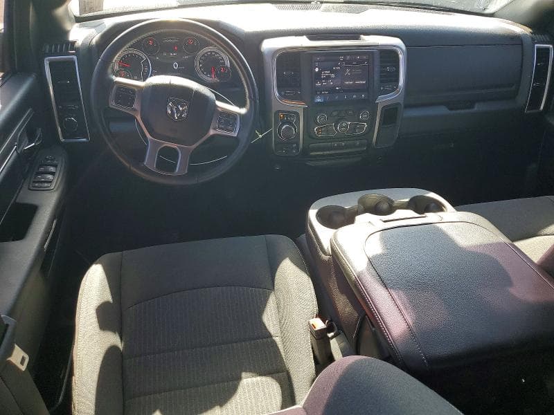 2022 RAM 1500 CLASSIC SLT 8