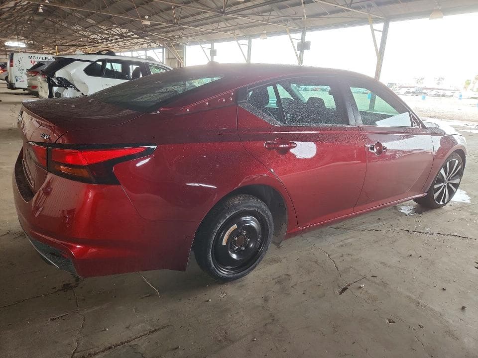 2019 NISSAN ALTIMA SR 3