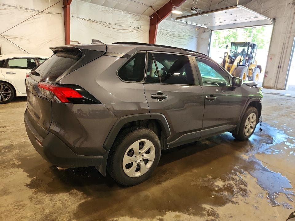 2021 TOYOTA RAV4 LE 3