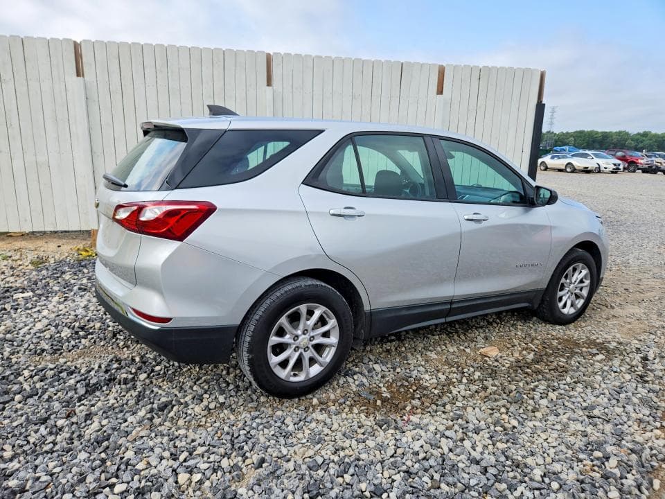 2018 CHEVROLET EQUINOX LS 3