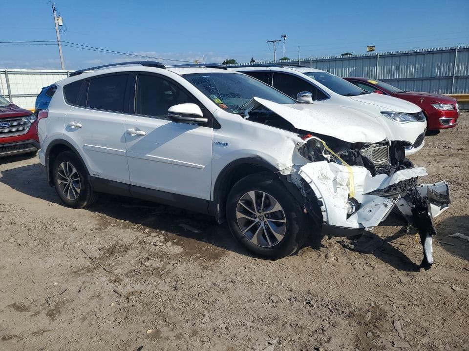 2018 TOYOTA RAV4 HYBRID XLE 4