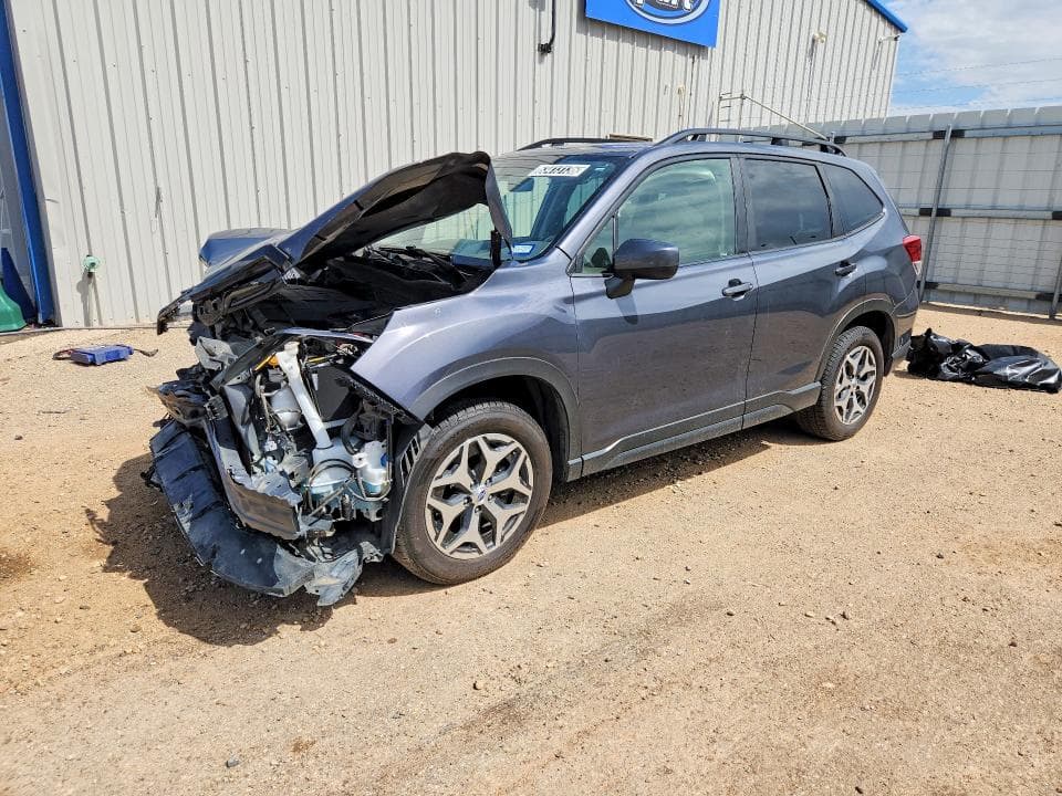 2023 SUBARU FORESTER PREMIUM - 1