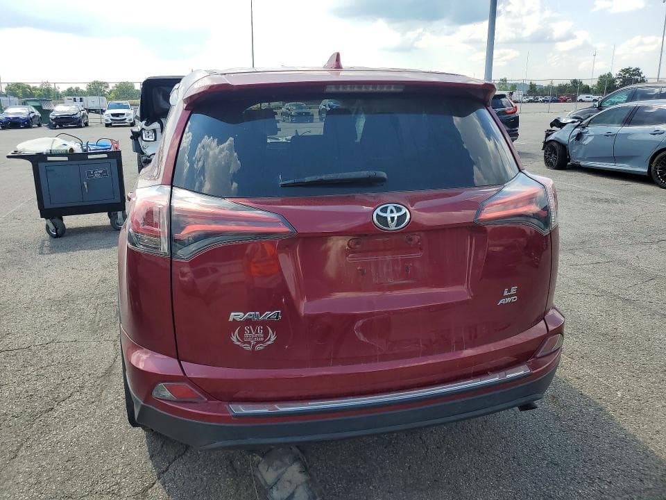 2018 TOYOTA RAV4 LE 6