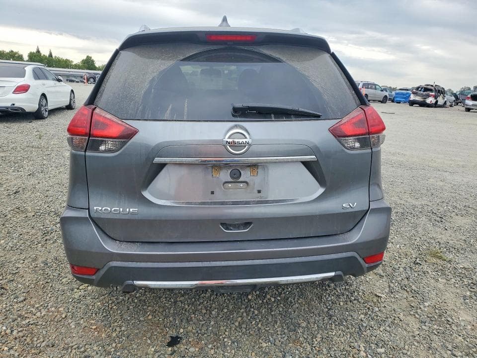 2017 NISSAN ROGUE SV 6