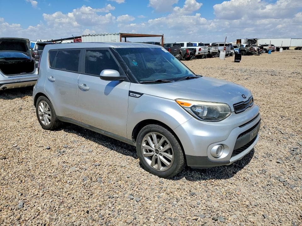 2019 KIA SOUL + 4