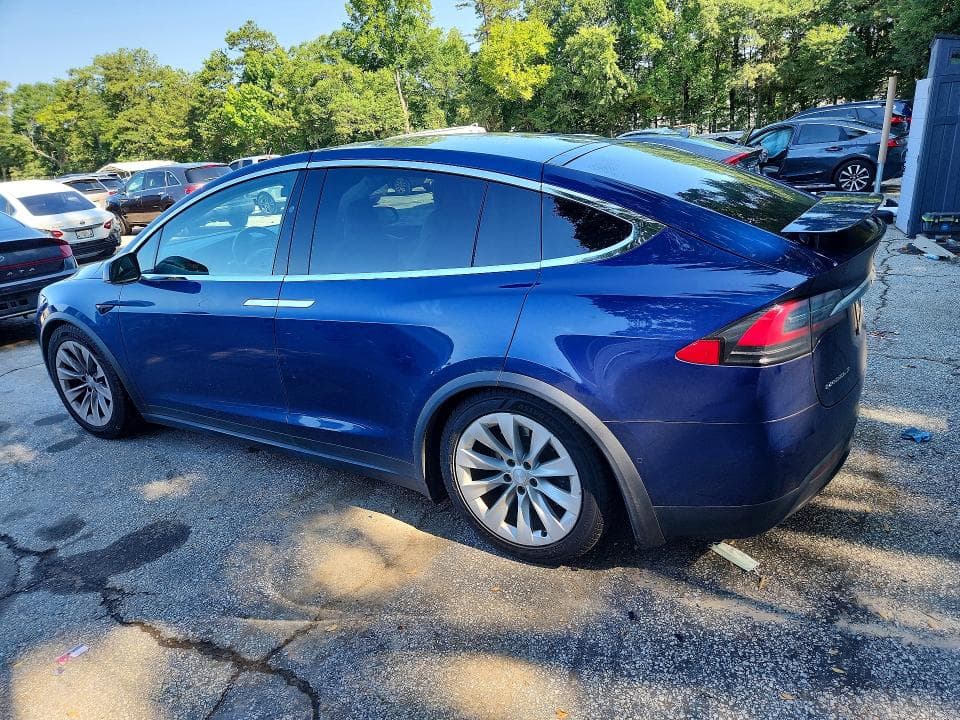 2017 TESLA MODEL X 2
