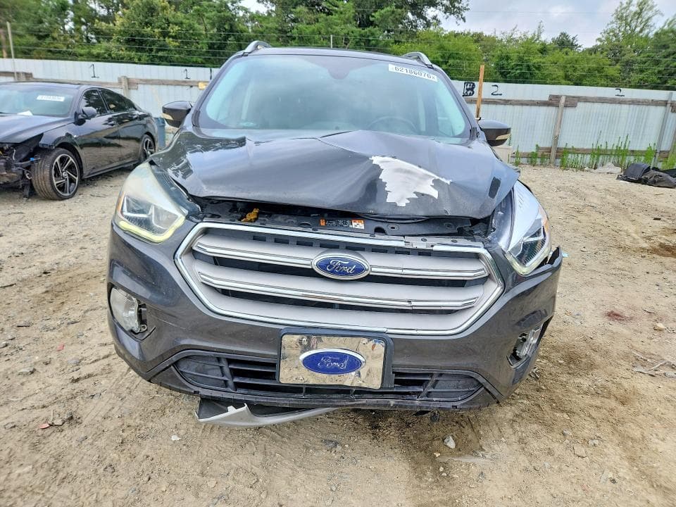 2017 FORD ESCAPE TITANIUM 5