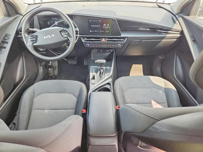 2023 KIA NIRO LX 8