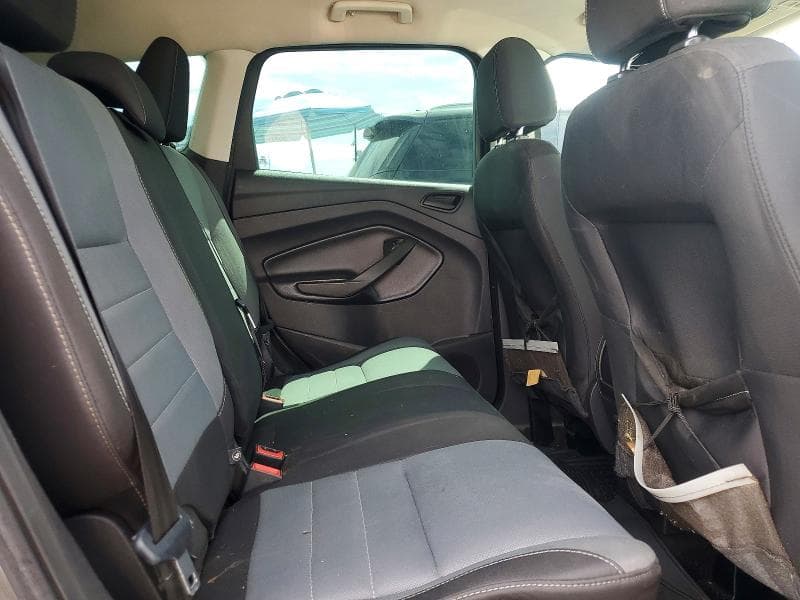 2017 FORD ESCAPE S 11