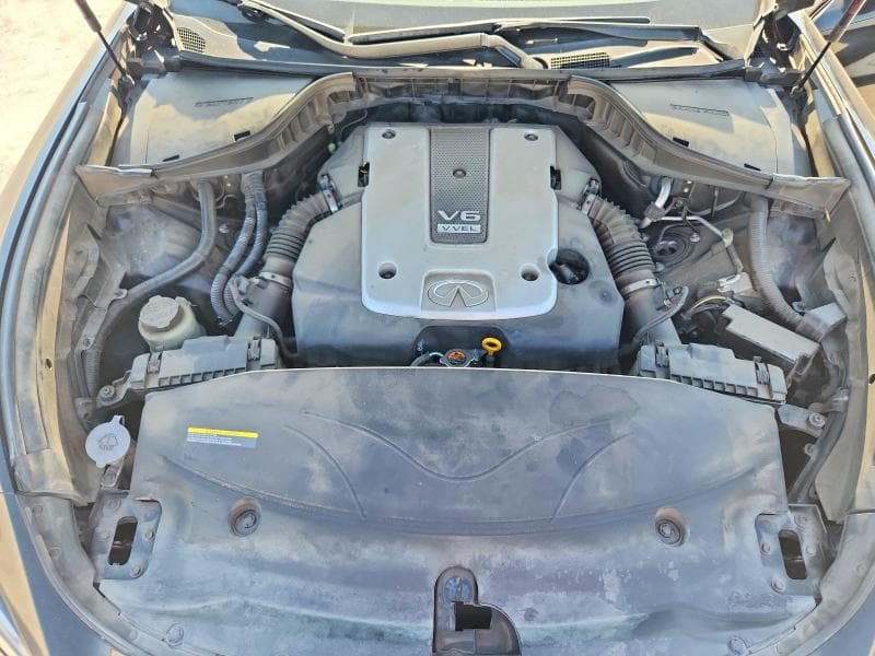 2017 INFINITI Q70L 3.7 11
