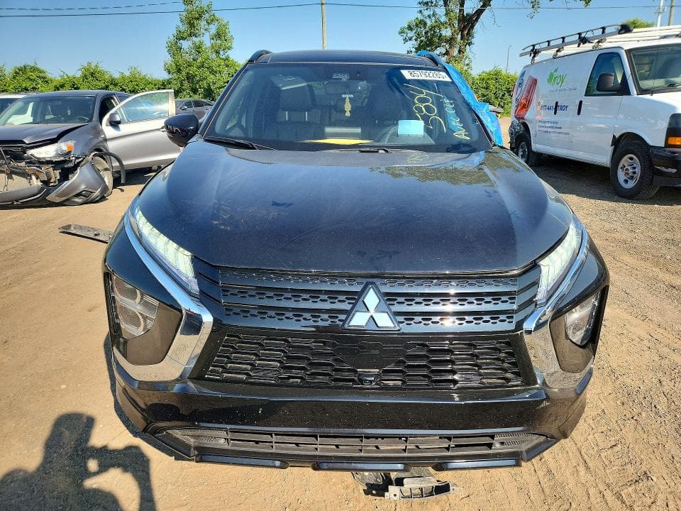 2025 MITSUBISHI ECLIPSE CROSS LE 5