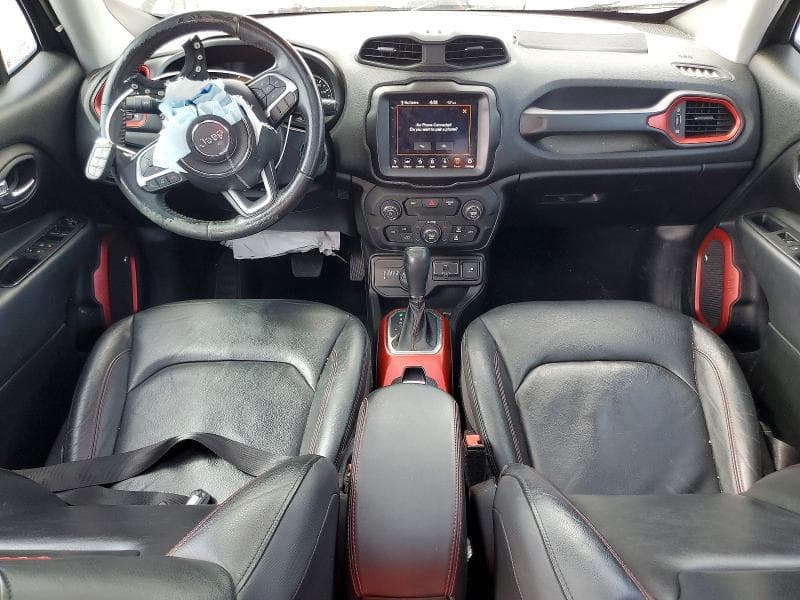 2018 JEEP RENEGADE TRAILHAWK 8