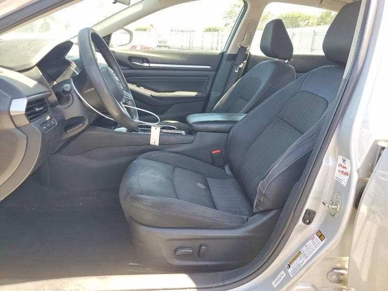2021 NISSAN ALTIMA SV 7