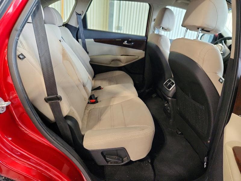 2017 KIA SORENTO LX 11