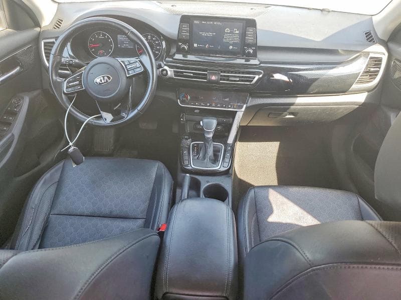 2021 KIA SELTOS EX 8