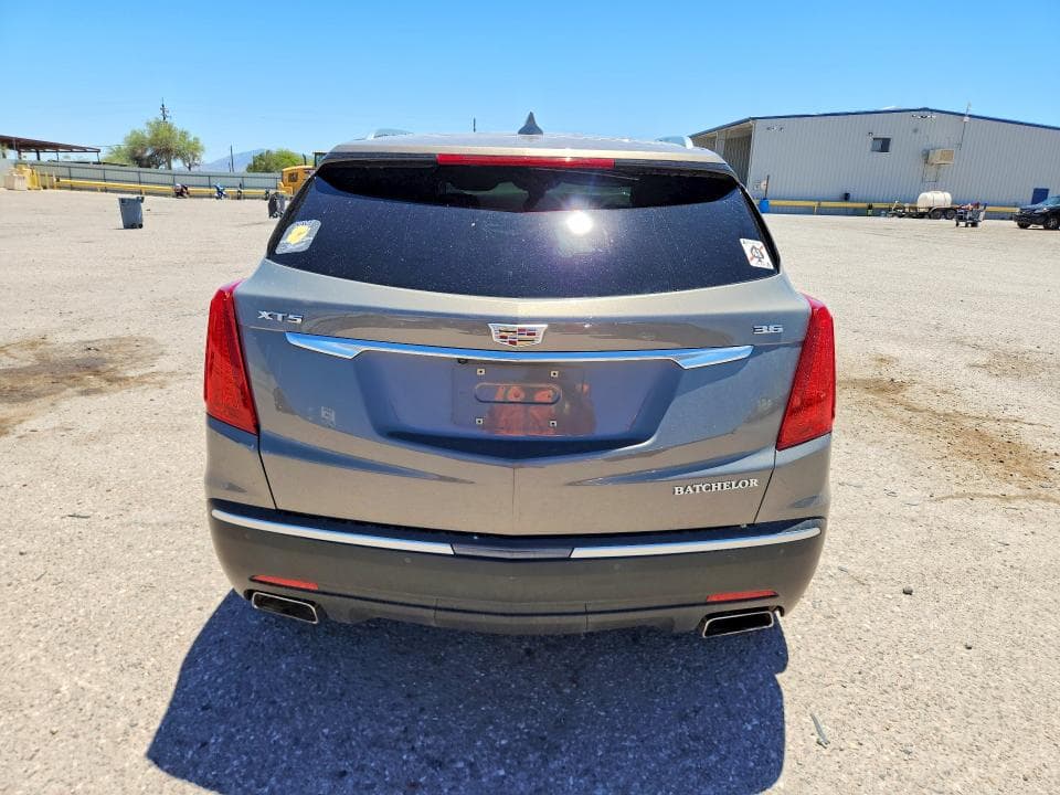 2018 CADILLAC XT5 LUXURY 6