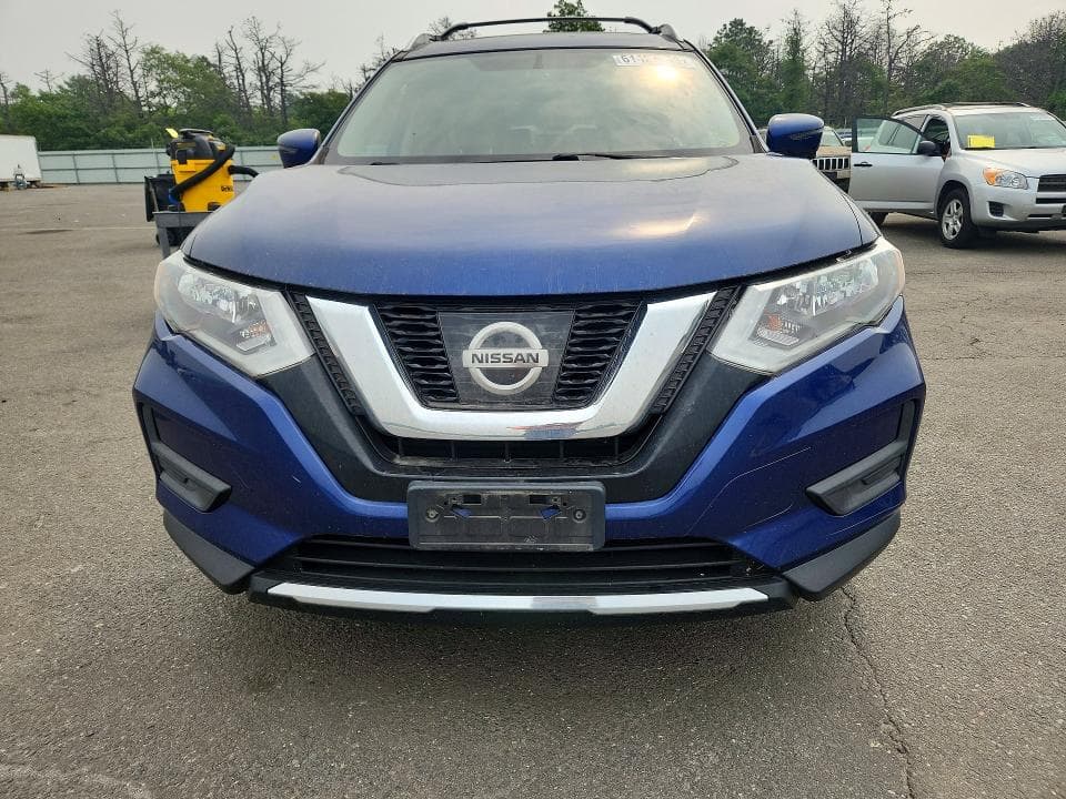 2017 NISSAN ROGUE SV 5