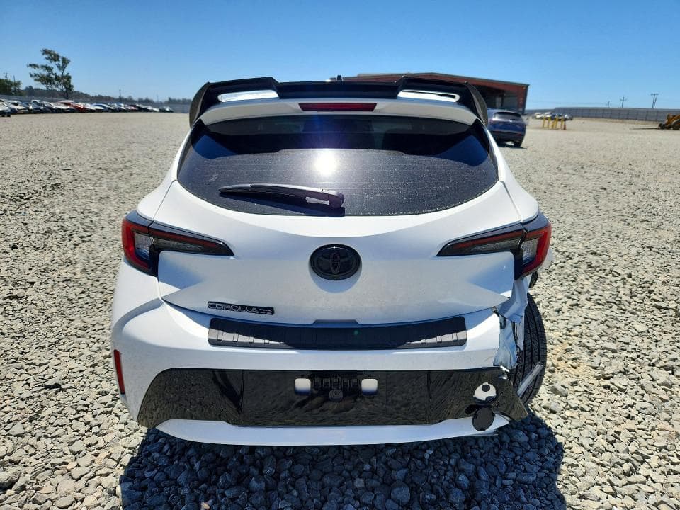 2026 TOYOTA COROLLA HATCHBACK FX 6