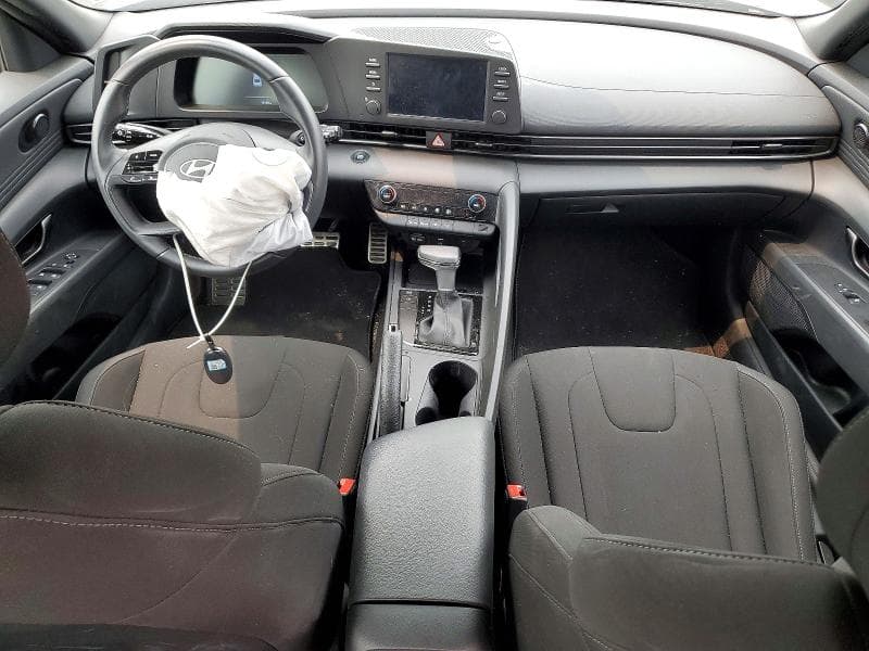 2025 HYUNDAI ELANTRA SEL SPORT 8